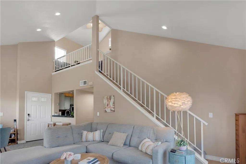 Additional image 23 of 24151 Del Monte Unit 348, Valencia, CA 91355