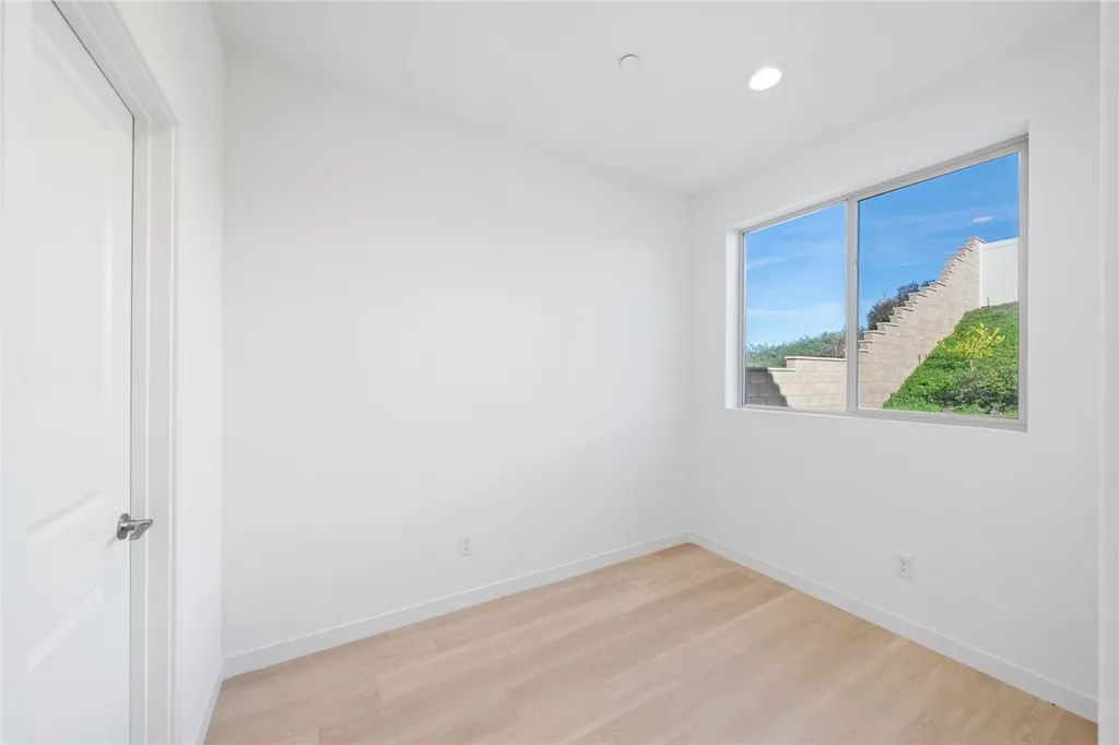 Additional image 21 of 29644 Bonneville Court, Winchester, CA 92596