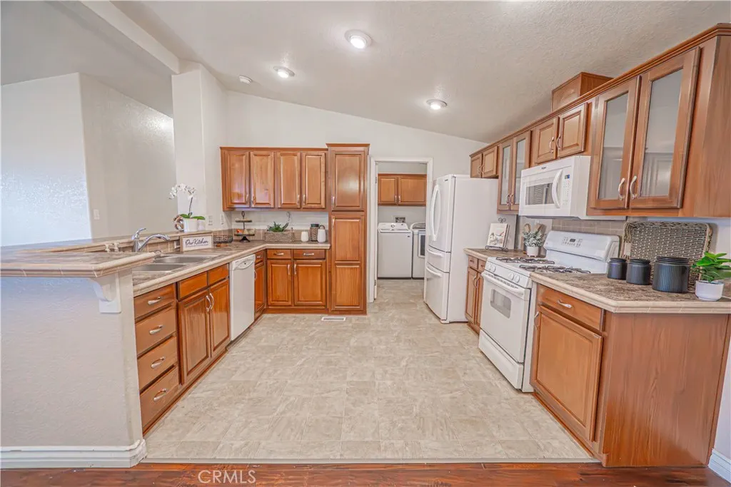 Additional image 5 of 1501 E Avenue I Unit 147, Lancaster, CA 93535