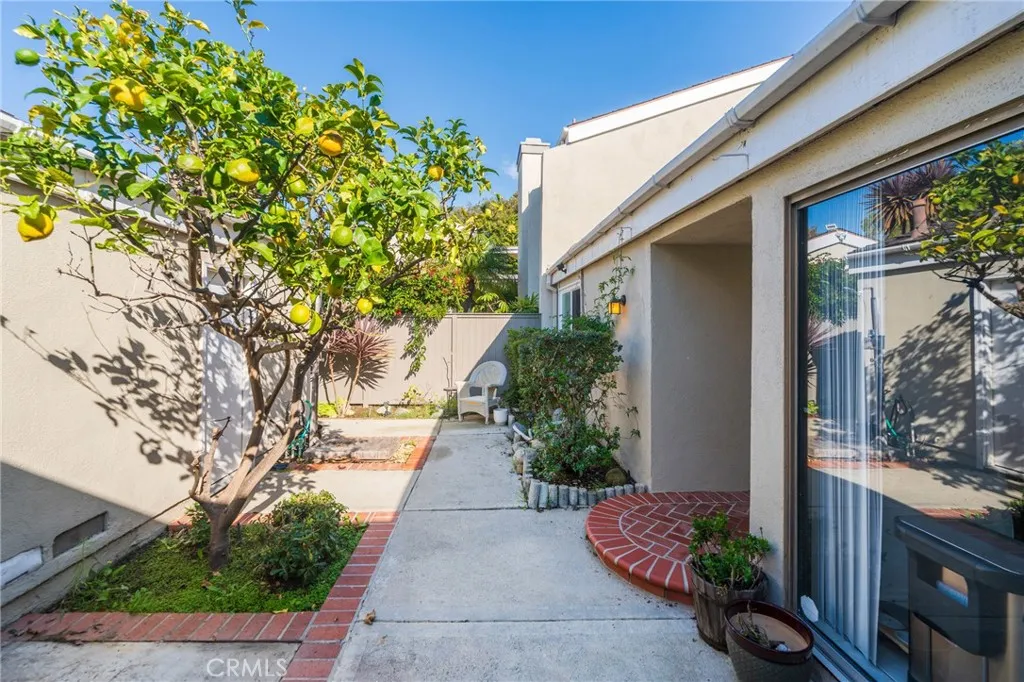 Additional image 6 of 19916 Maritime Ln, Huntington Beach, CA 92648