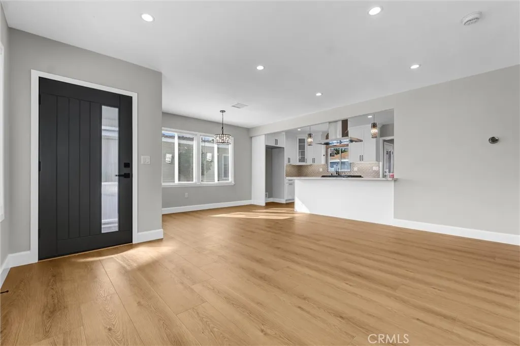 Additional image 31 of 1913 N Castlegate Ave, Compton, CA 90221