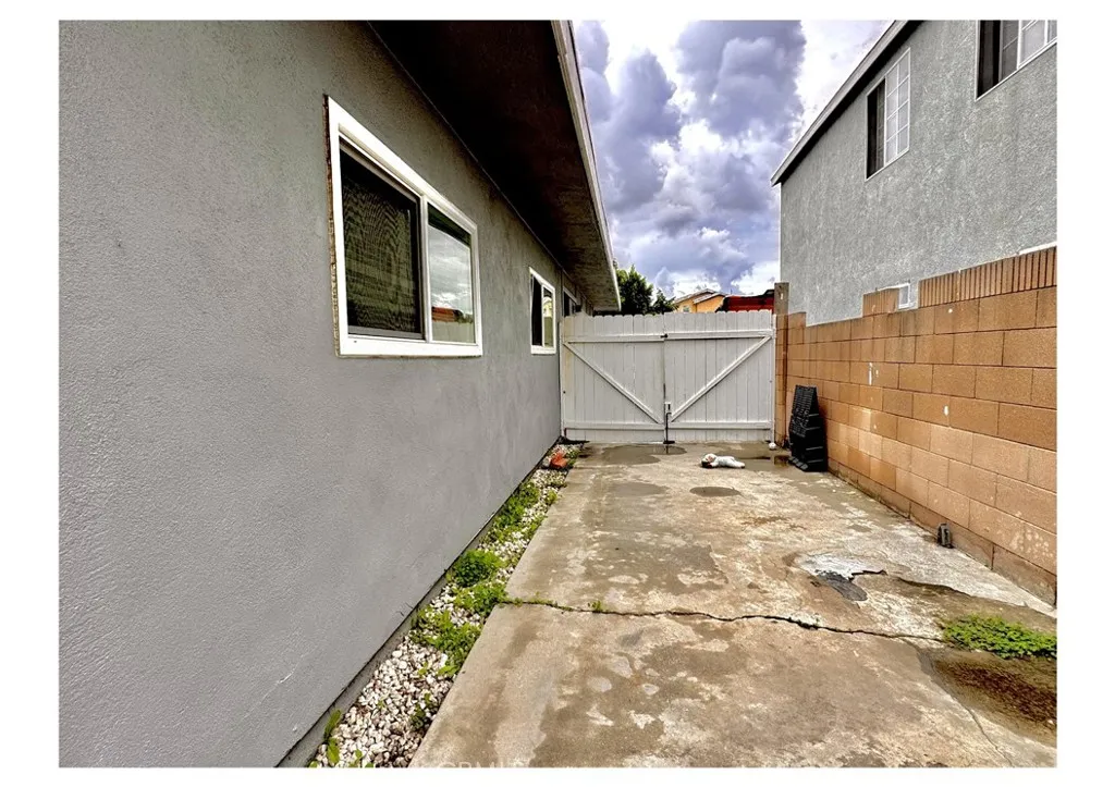 Additional image 76 of 10347 Kalmia Street, Los Angeles, CA 90002