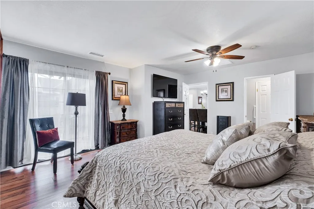 Additional image 52 of 10435 Molette St, Bellflower, CA 90706