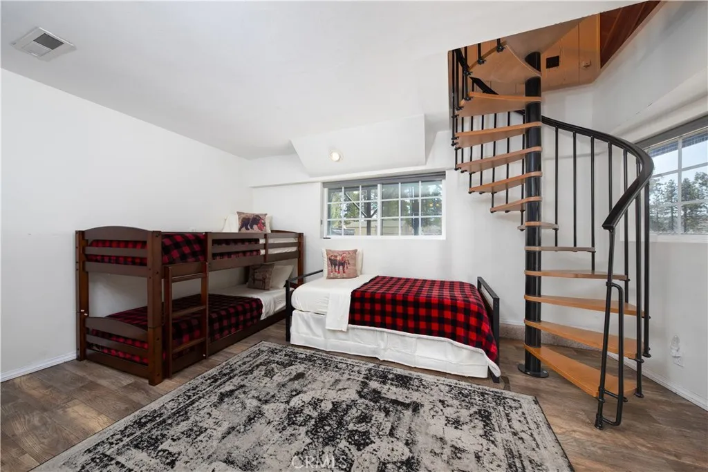 Additional image 45 of 39651 Flicker Road, Fawnskin, CA 92333