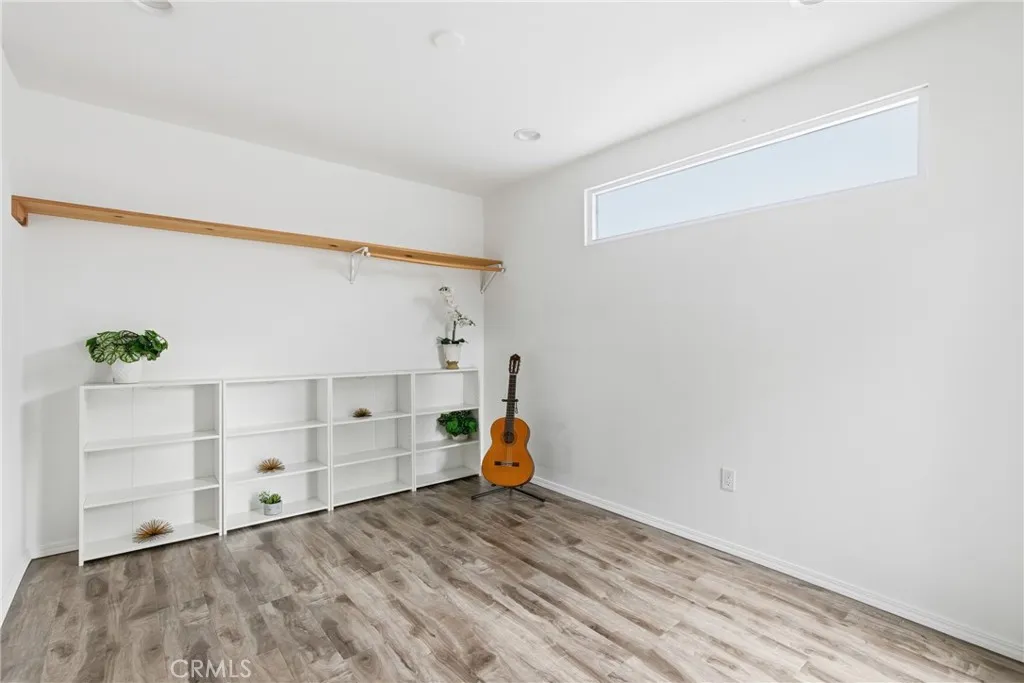 Additional image 14 of 1215 Stanley Ave, Glendale, CA 91206