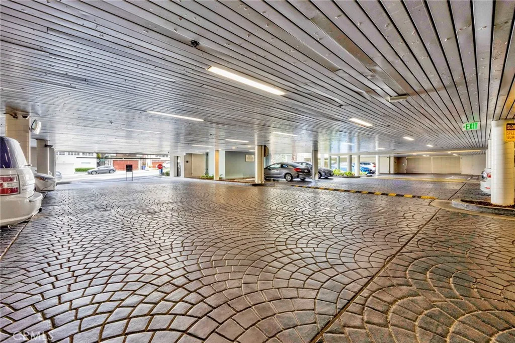 Additional image 70 of 150 Ocean Park Blvd Unit 520, Santa Monica, CA 90405