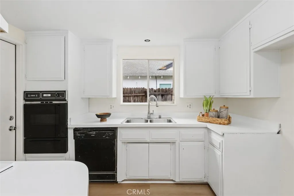 Additional image 12 of 5681 Mangrum Dr, Huntington Beach, CA 92649