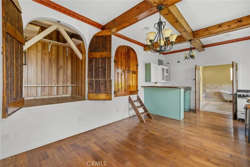 Additional image 147 of 3916 Carnavon, Los Angeles, CA 90027