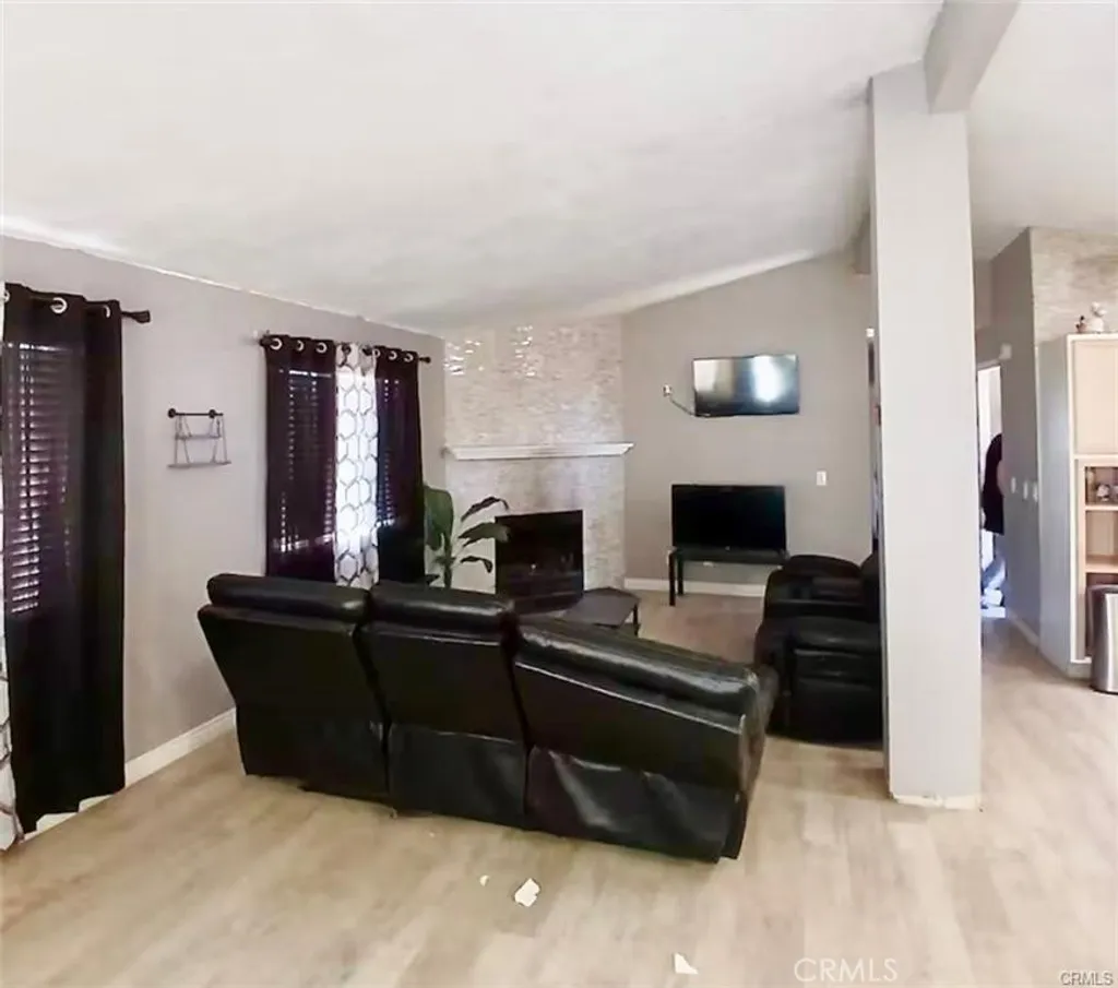 Additional image 4 of 19232 Green Street, Edwards, CA 93523