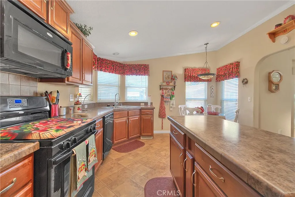 Additional image 69 of 3530 Damien Ave Unit 212, La Verne, CA 91750