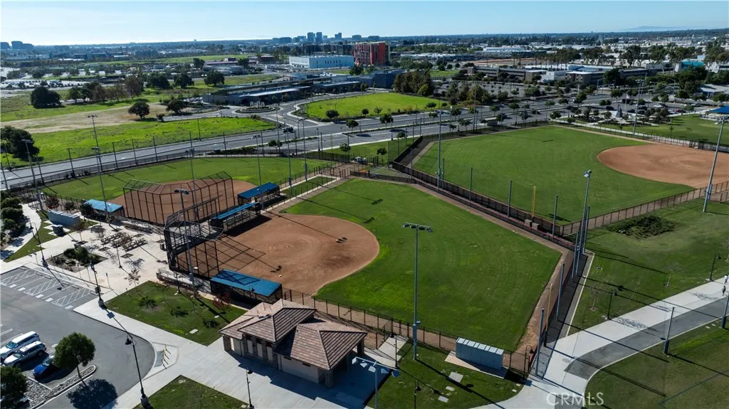 Additional image 70 of 1427 Montgomery St, Tustin, CA 92782