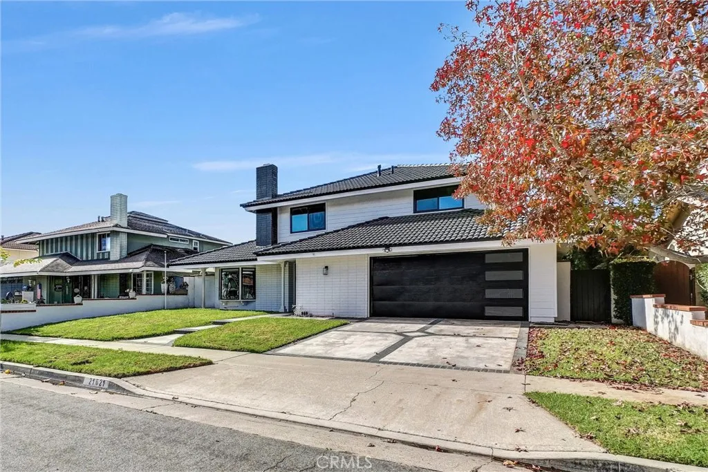 Additional image 42 of 21621 Kaneohe Ln, Huntington Beach, CA 92646