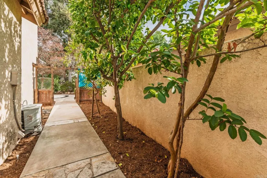 Additional image 89 of 507 Avenida Blanco, San Marcos, CA 92069