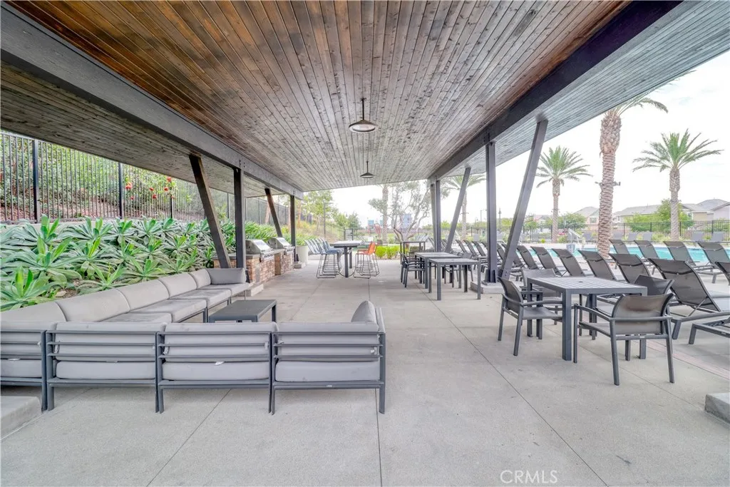 Additional image 100 of 16540 Wyndham Lane Unit 10, Fontana, CA 92336