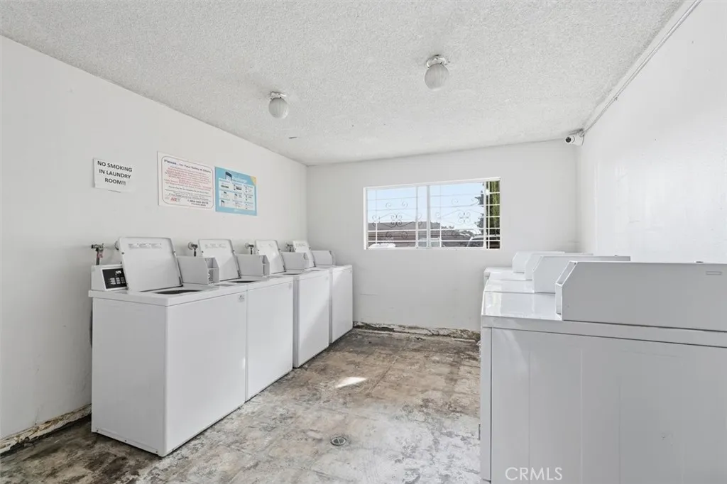 Additional image 22 of 1036 Magnolia Ave Unit 207, Gardena, CA 90247