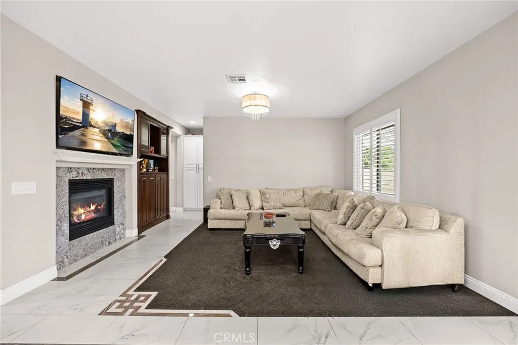 Additional image 68 of 125 E Saint Andrews St, Ontario, CA 91761