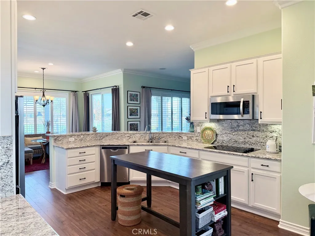 Additional image 28 of 10392 Wilmington Ln, Apple Valley, CA 92308