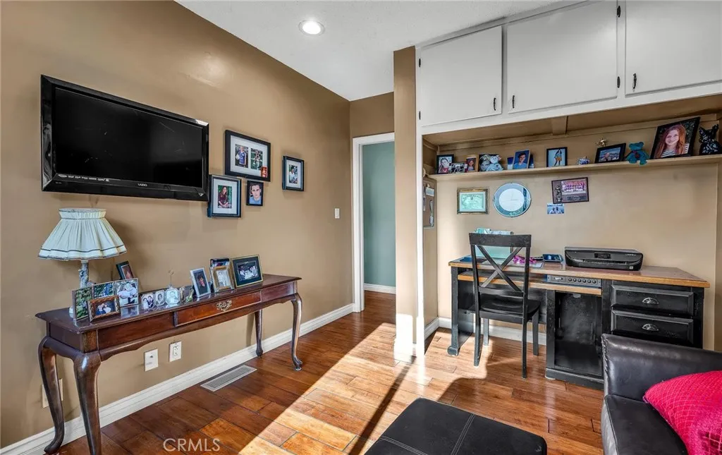 Additional image 22 of 2544 Evelyn Street, Montrose, CA 91020