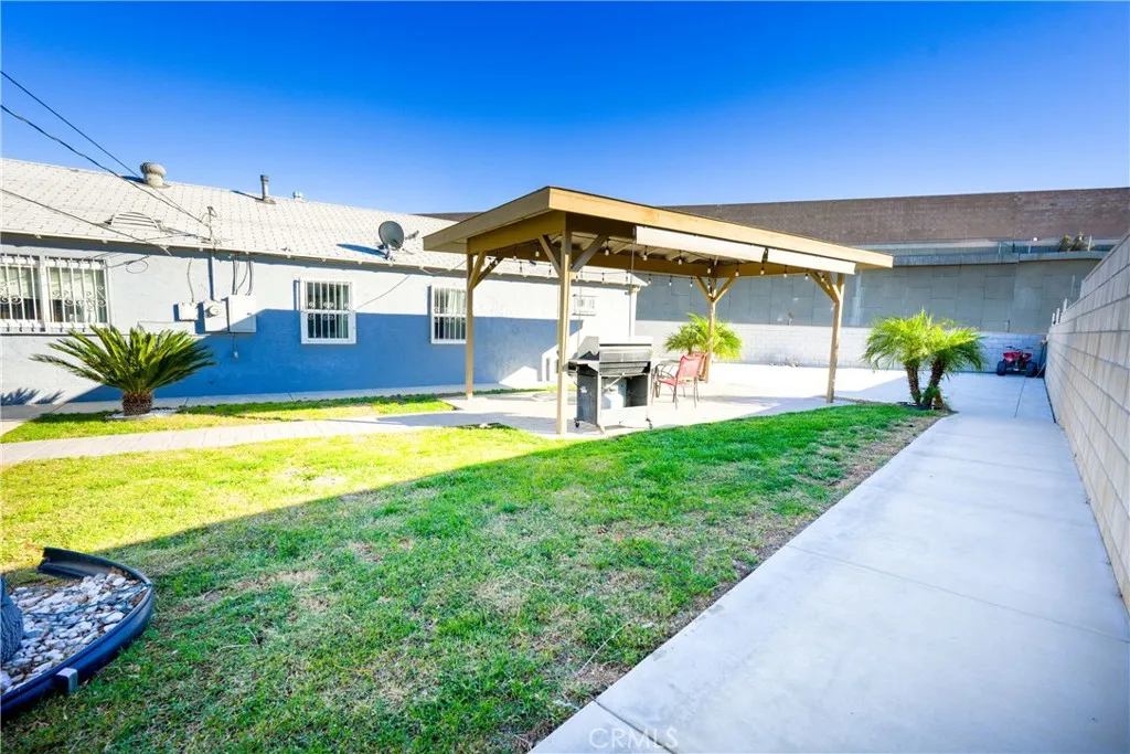 Additional image 16 of 2312 Flores Street, San Bernardino, CA 92407