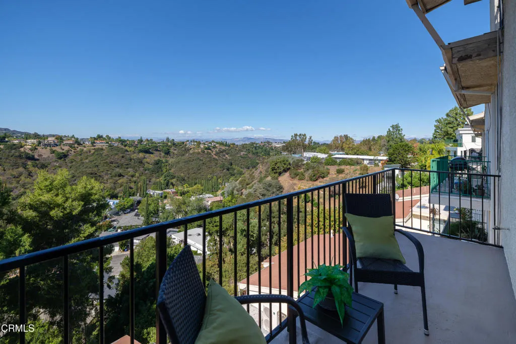 Additional image 85 of 2385 Roscomare Road Unit F8, Bel Air, CA 90077