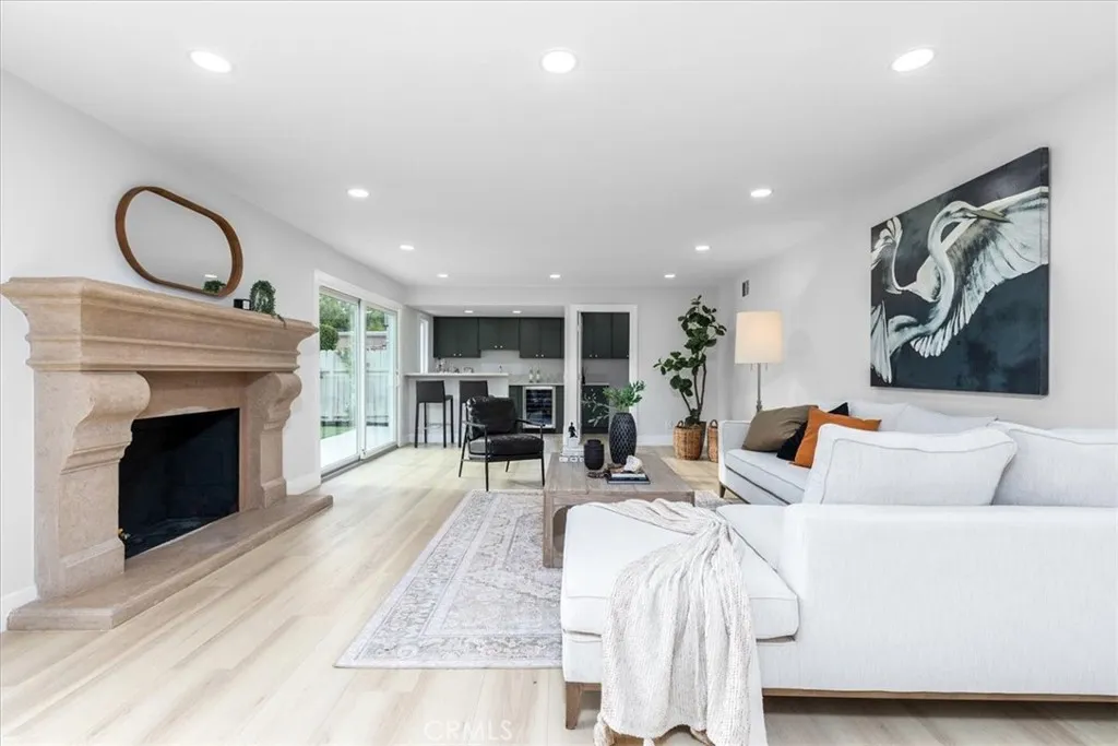 Additional image 50 of 4401 Cezanne Avenue, Woodland Hills, CA 91364