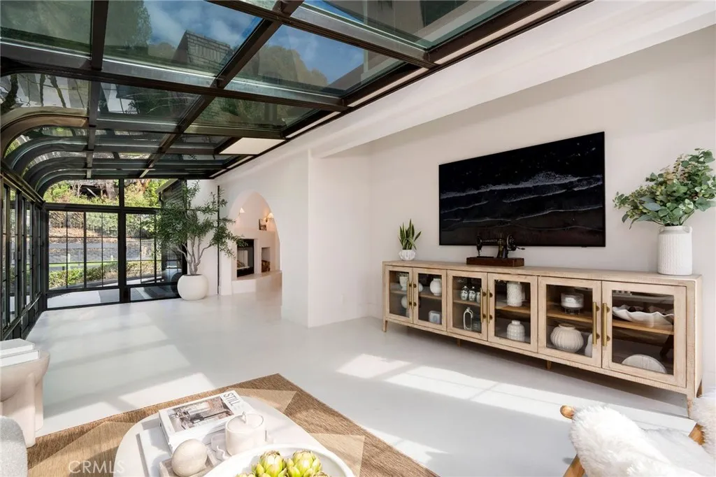 Additional image 23 of 23229 8th Street, Newhall, CA 91321