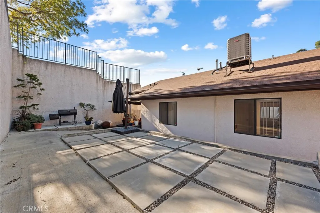 Additional image 77 of 1832 Redcliff Street, Los Angeles, CA 90026