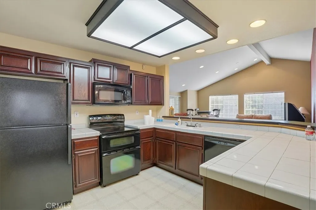 Additional image 43 of 5805 Oak Bend Ln Unit 302, Oak Park, CA 91377