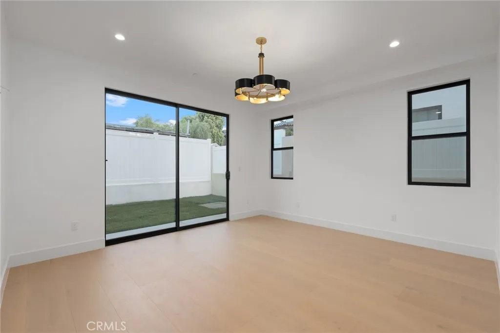 Additional image 83 of 110 S Irena Avenue Unit B, Redondo Beach, CA 90277