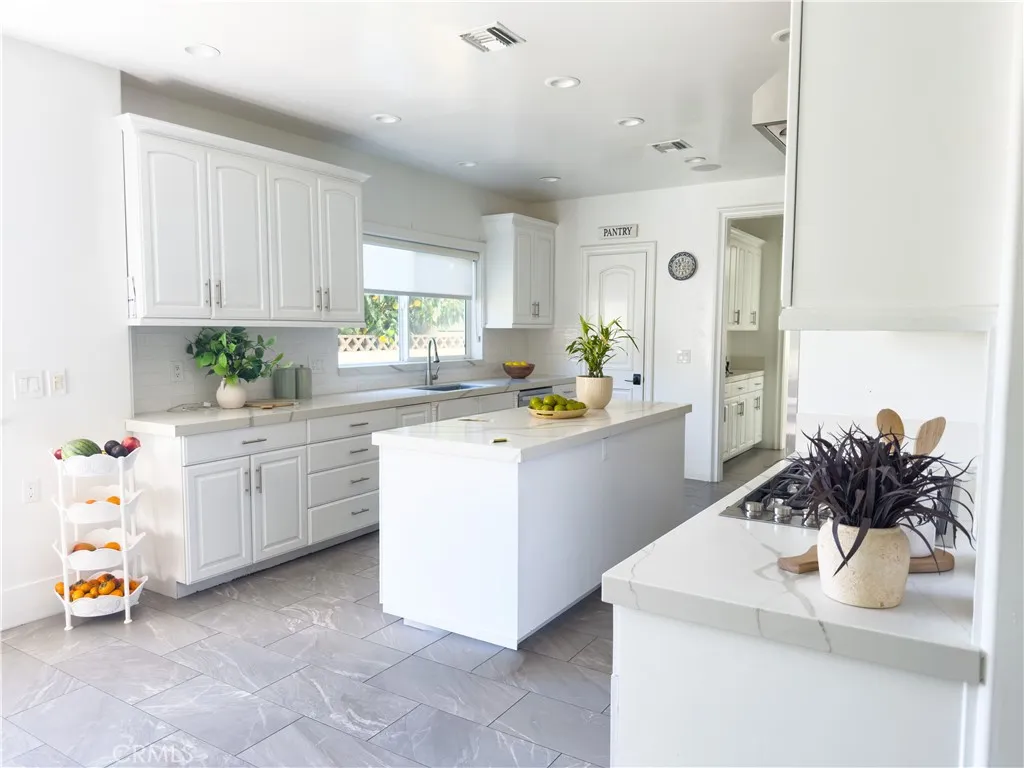 Additional image 36 of 9069 Gallatin Rd, Downey, CA 90240