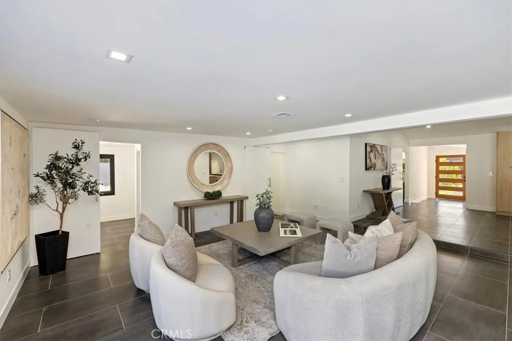 Additional image 120 of 218 E Ocotillo Ave, Palm Springs, CA 92264