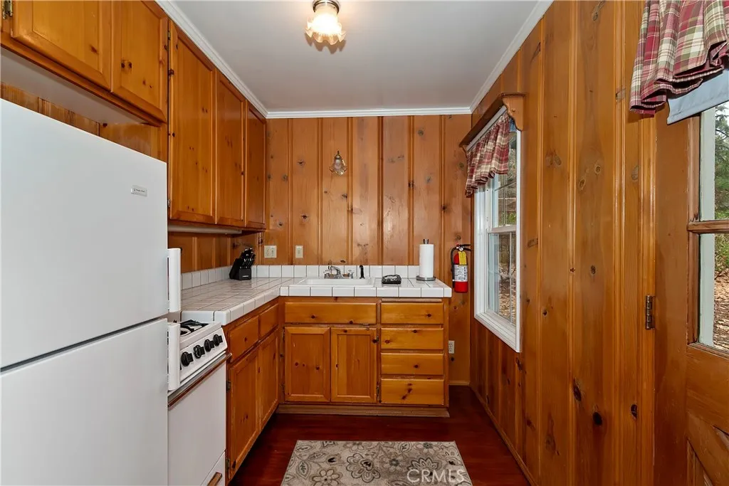 Additional image 20 of 41496 Oak St, Big Bear Lake, CA 92315