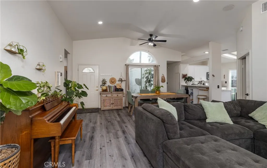 Additional image 9 of 140 S Lincoln Street S, Redlands, CA 92374