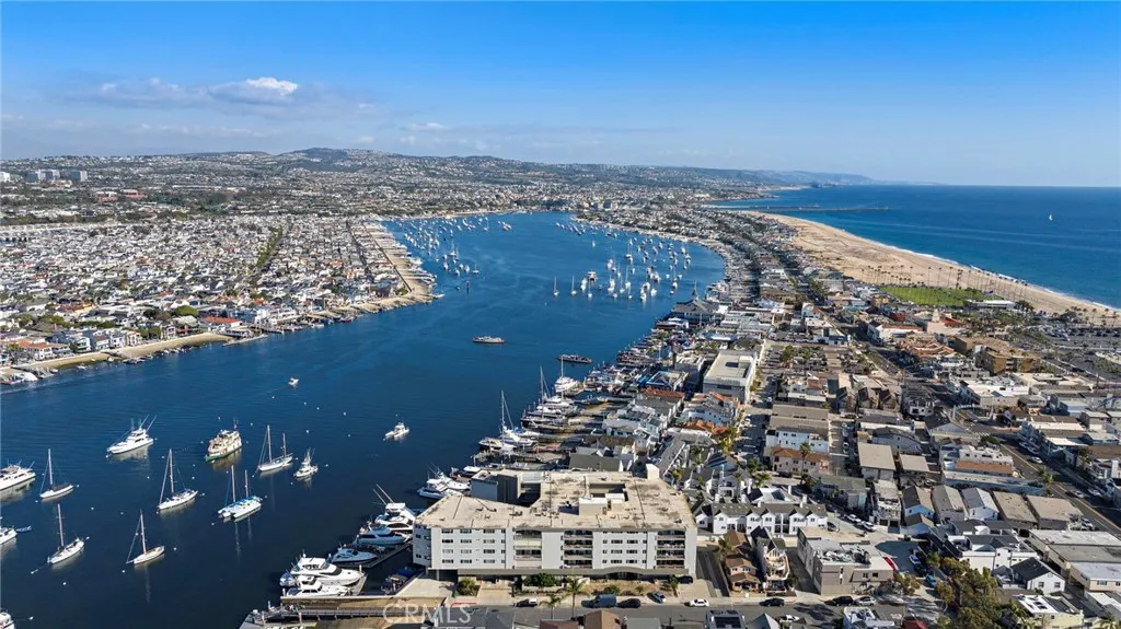 Additional image 50 of 310 Fernando Street Unit 303, Newport Beach, CA 92661