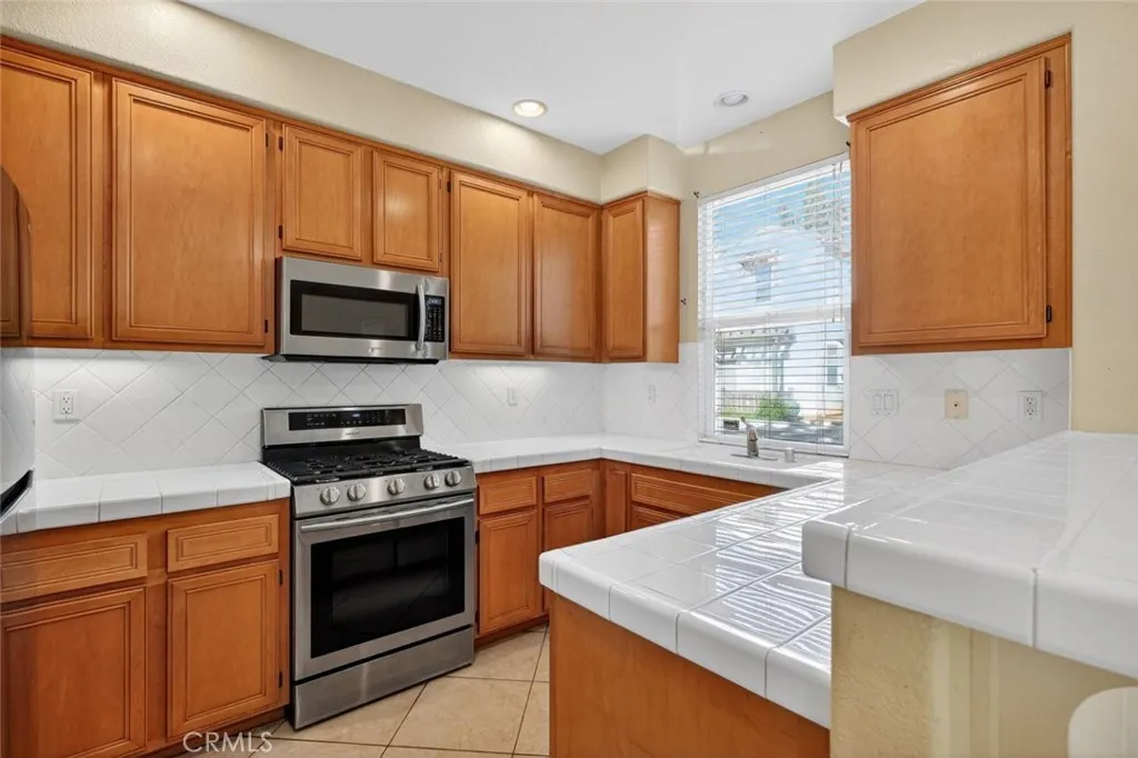 Additional image 18 of 1000 Teatro Circle, El Cajon, CA 92021