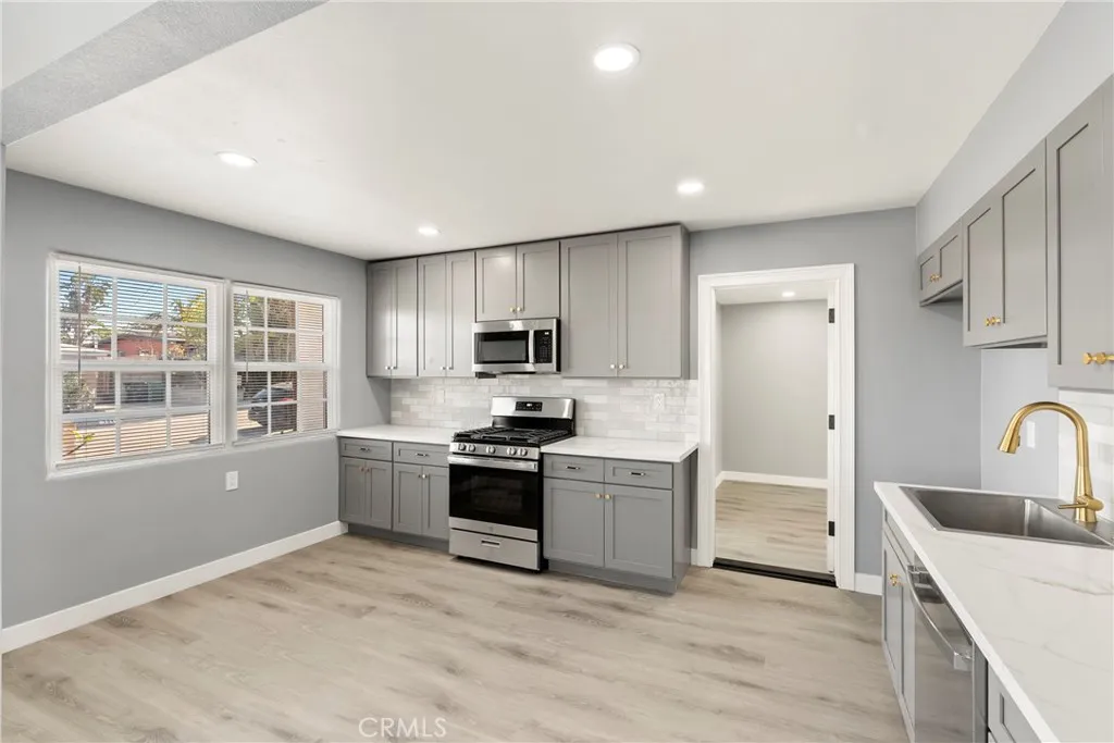 Additional image 42 of 3842 Boren St, San Diego, CA 92115