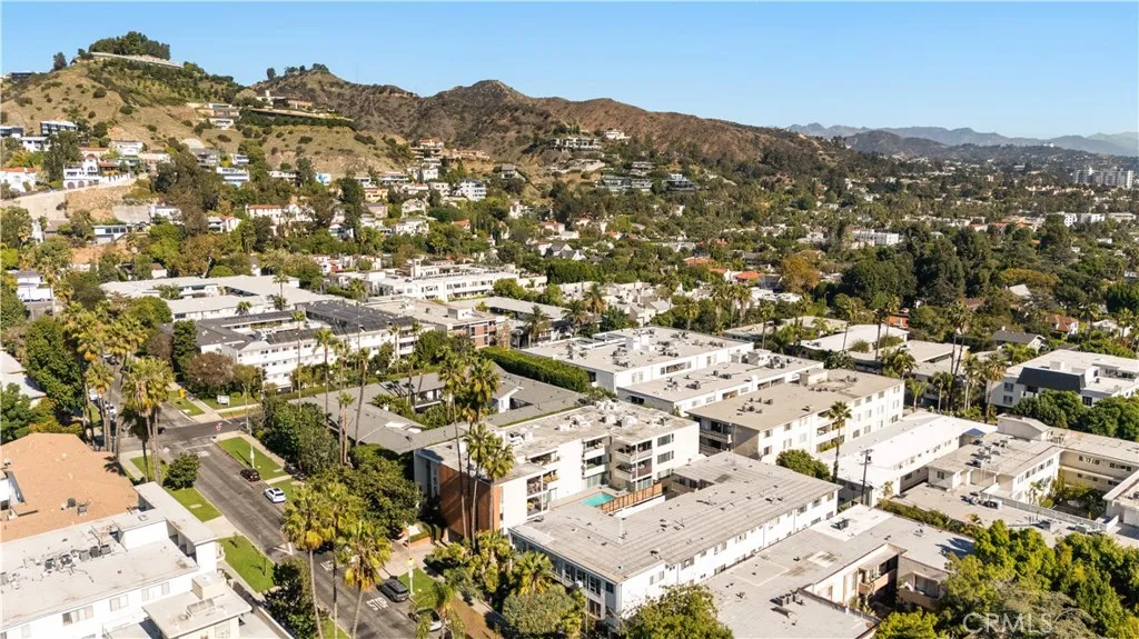 Additional image 39 of 1550 N Laurel Avenue N Unit 203, Los Angeles, CA 90046