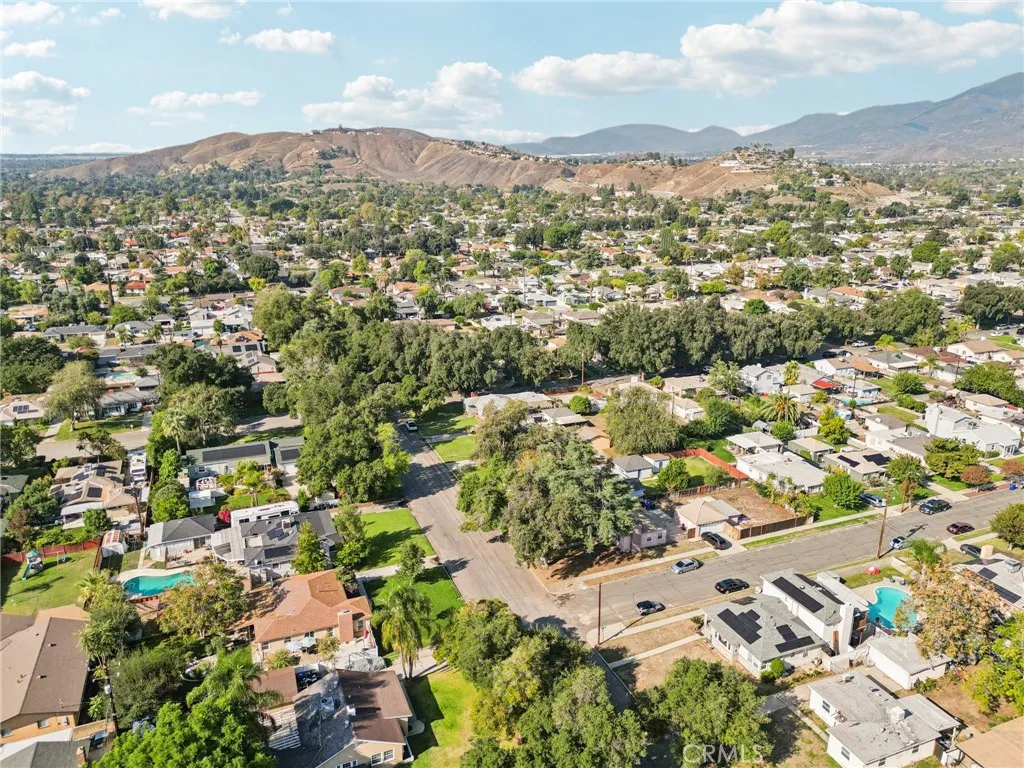 Additional image 62 of 170 E 34th Street, San Bernardino, CA 92404