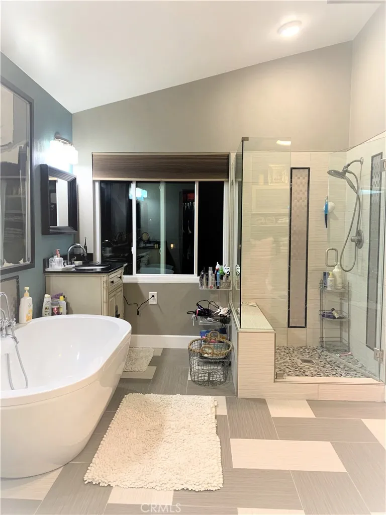 Additional image 49 of 2512 W Halfmoon Dr, Anaheim, CA 92804