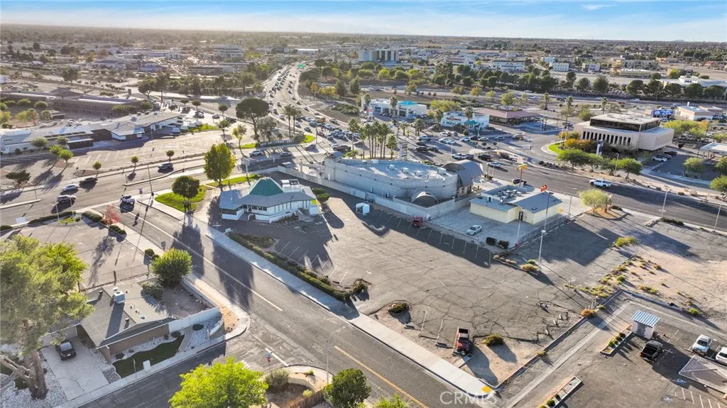 Additional image 78 of 14096 Green Tree Boulevard, Victorville, CA 92395