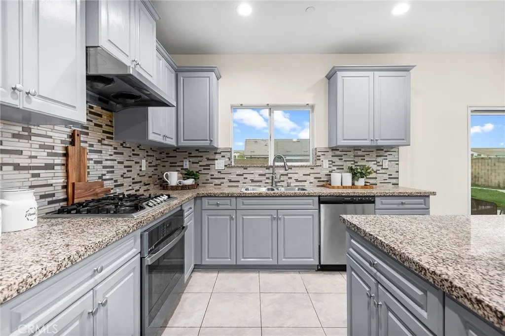 Additional image 96 of 3262 S Portsmouth Ln, Ontario, CA 91761