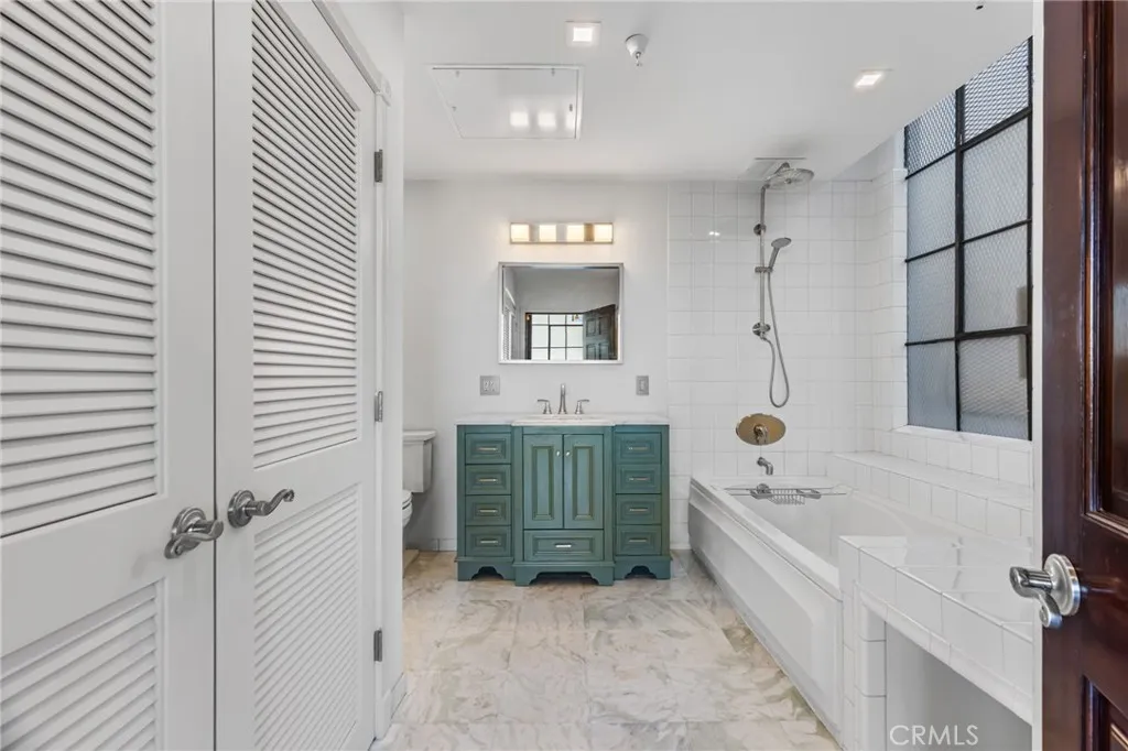 Additional image 60 of 315 E 8th St, Los Angeles, CA 90014