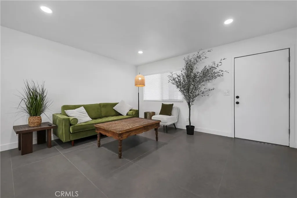 Additional image 9 of 2480 N Aurora Drive, Palm Springs, CA 92262