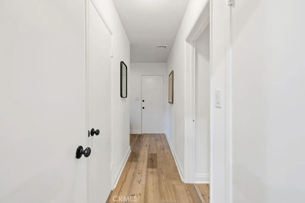 Additional image 103 of 5725 Rhodes Avenue, Valley Village, CA 91607