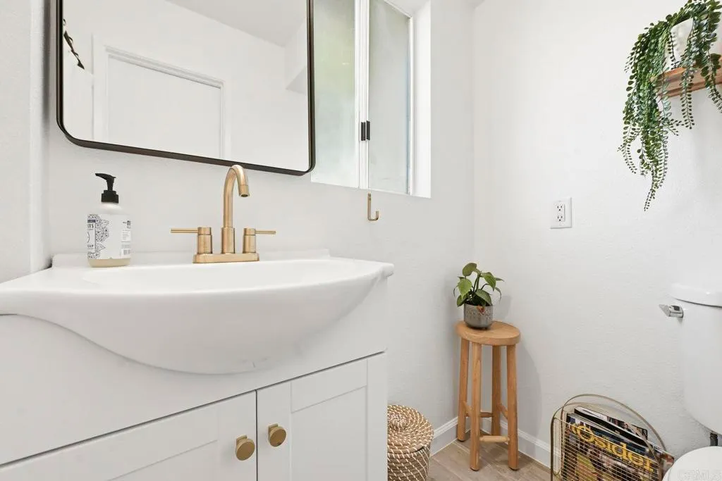 Additional image 16 of 233 Festival Drive, Oceanside, CA 92057