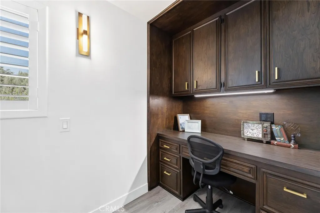 Additional image 81 of 8356 Vanalden, Northridge, CA 91324