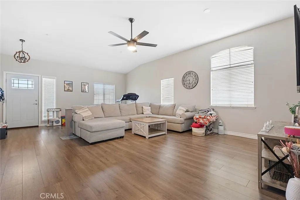 Additional image 75 of 6835 N Escena Street, San Bernardino, CA 92407