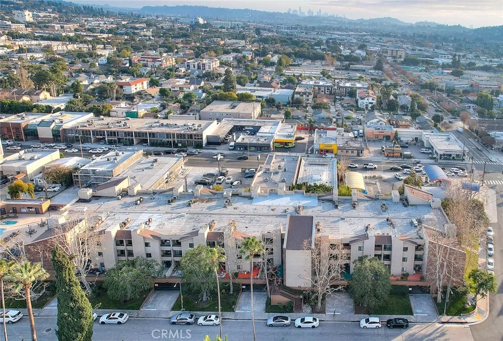 Additional image 2 of 460 Oak Street Unit 201, Glendale, CA 91204