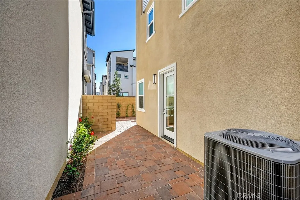 Additional image 77 of 418 Lobata, Irvine, CA 92618