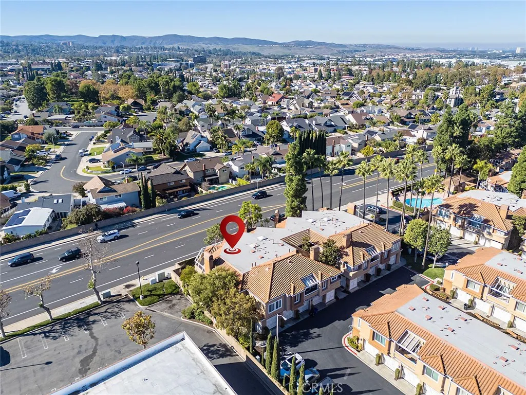 22845 Orchid Creek Ln, Lake Forest, CA 92630